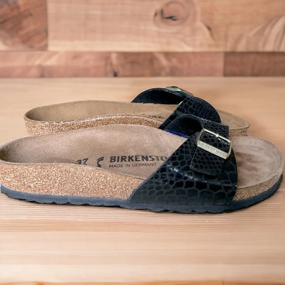 *NEW* Birkenstock Madrid Black Shiny Python Sandal, Size 37 (US Women’s 6 - 6.5) - Picture 2 of 5
